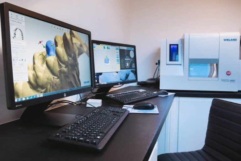 Dental Logic, Dental Lab in Edinburgh
