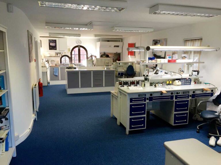 Andrea Tropea Dental Lab in Berkhamsted
